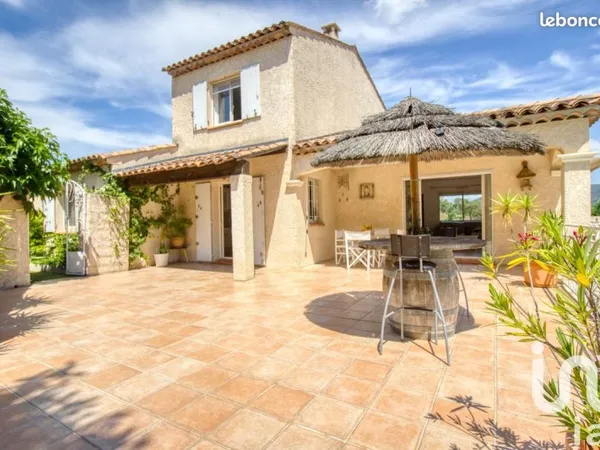 Villa 7 pièces 156 m²