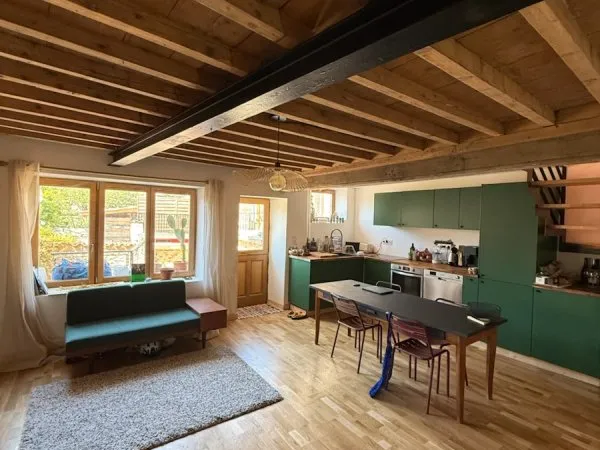 Maison de ville rénovée avec terrasse - Mornant centre