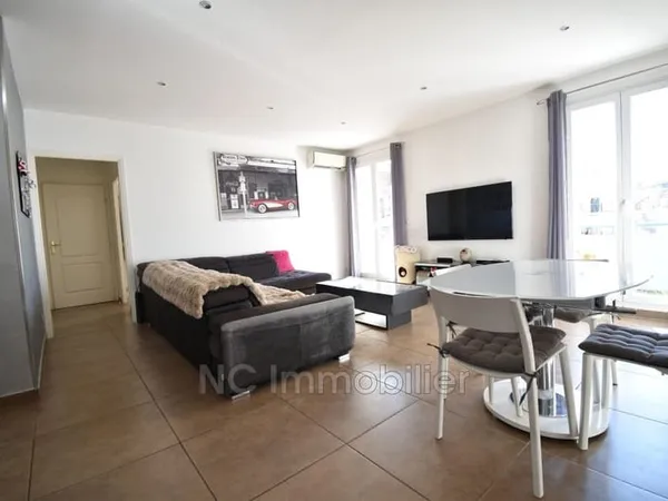 Vente appartement 4 Pièce(s)