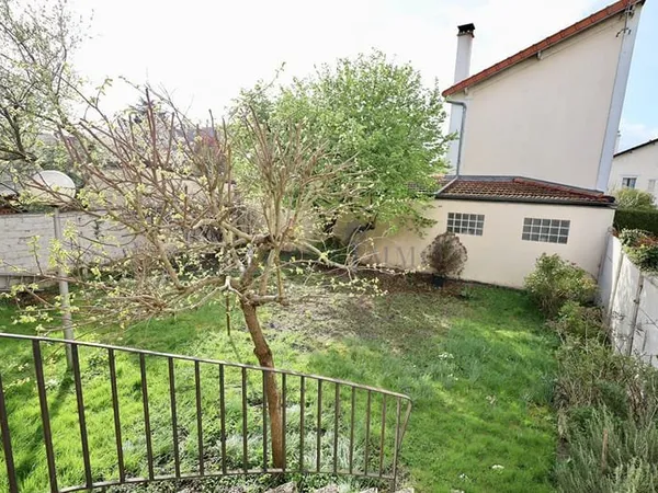 Maison Neuilly Plaisance 4 pièces 123 m2