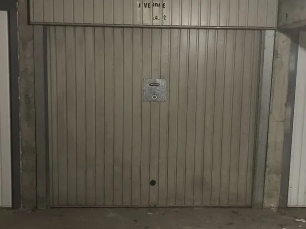 Garage 12m2
