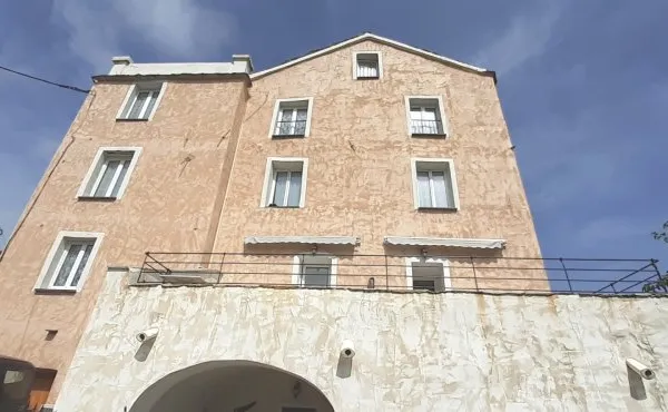 Maison 11 pièces 280 m²
