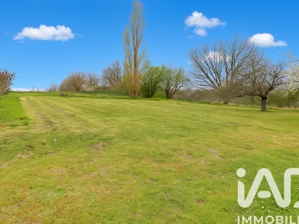 Terrain 1145 m²