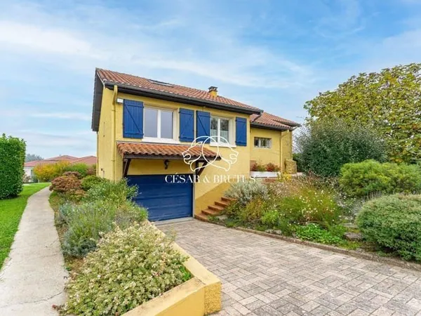 Villa 5 pièces 130 m²