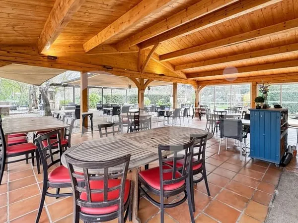 Fonds de commerce 120 m²