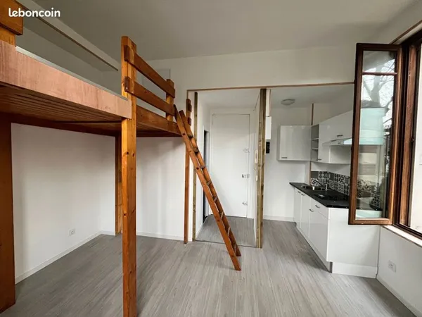Studio 1 pièce 19 m²