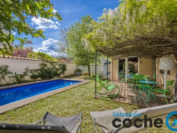 Exclusivité Lyon 3 Montchat, maison familiale face au parc B