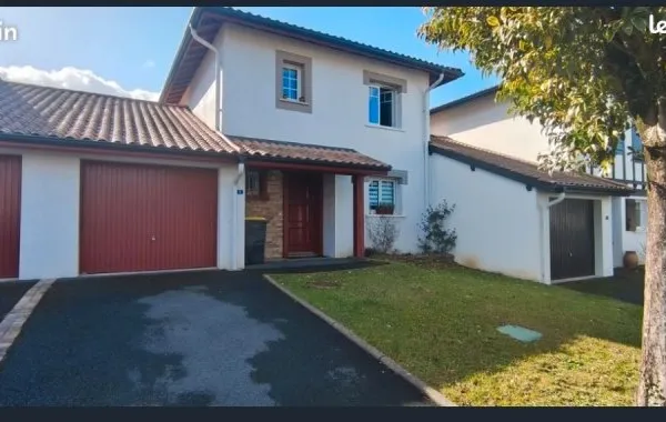 Maison mitoyenne 4 chambres