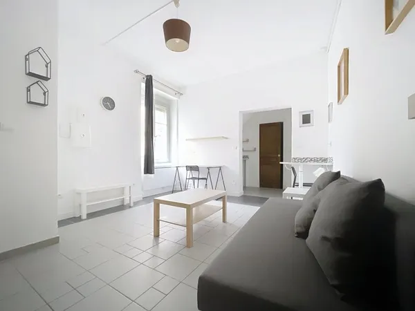 Studio meublé