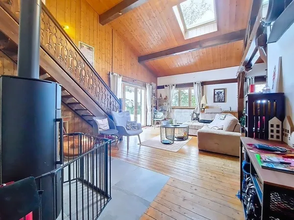 Demi Chalet à vendre 5 pièces LES CONTAMINES MONTJOIE (74)