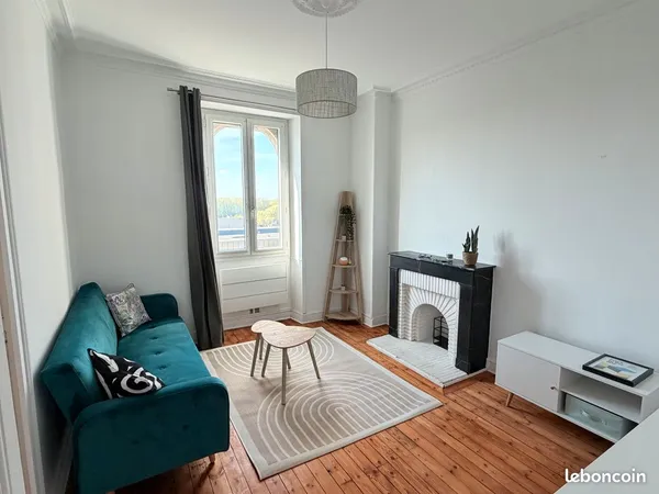 Location Joli appartement T2 meublé Hyper Centre Angers