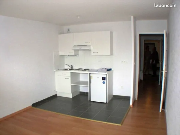 Studio 1 pièce 26 m²