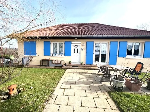 Maison CHAMPAGNEY 4 pièce(s) 102m2