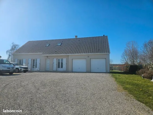 Maison 7 pièces proche Bourges
