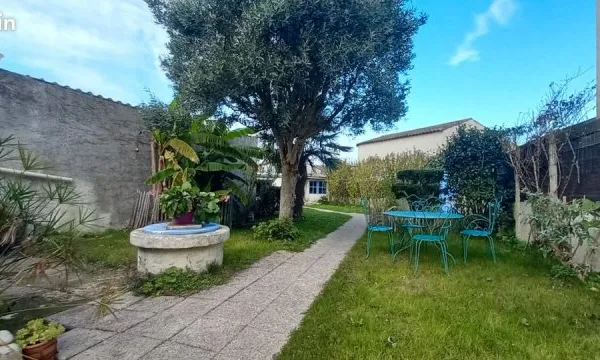 Charmante propriété bord de mer
