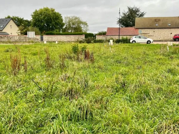 Terrain en individuel 775 m²