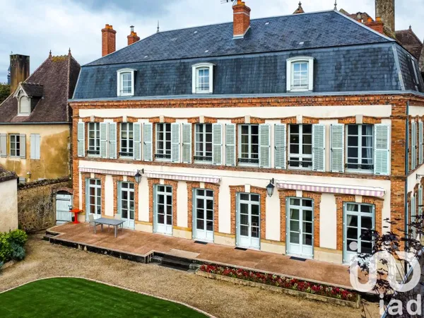 Maison 18 pièces 350 m²