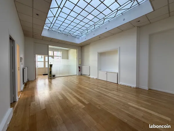 Bureaux standing centre ville avec pk