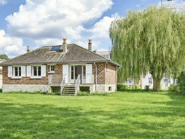Maison 7 pièces 140 m²