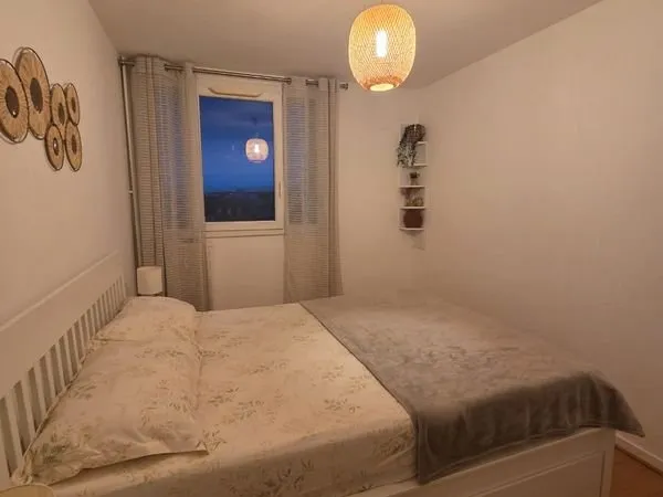 Chambre meublée à louer - Reims (quartier Barbâtre)