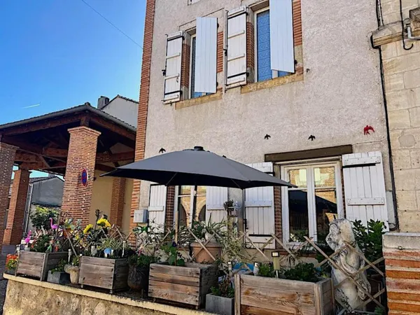Maison de Village