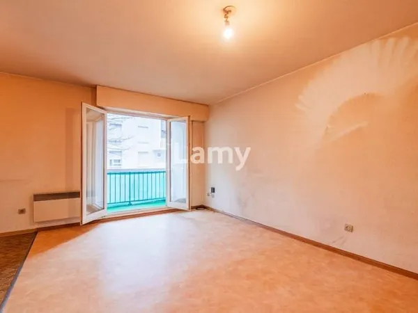 Studio 1 pièce 27 m²