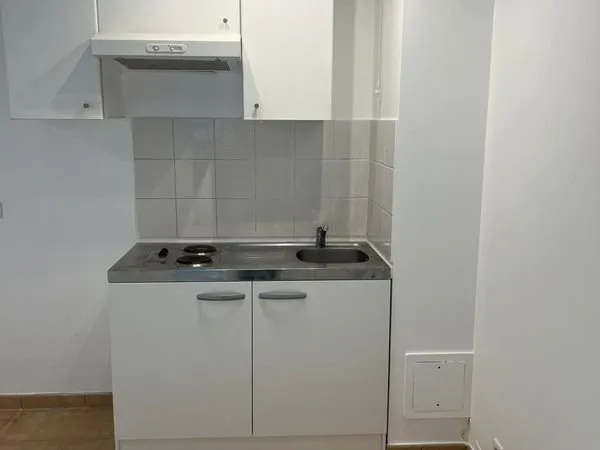 Studio 28m2 à louer à Combs-La-Ville
