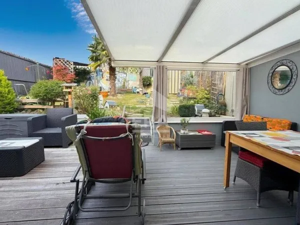Maison 6 pièces 102 m²