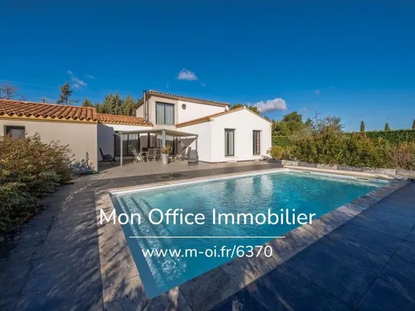 Référence : 6370-PEL - Maison récente de 143 m² avec piscine sur 4 000 m² au calme - Puy-Sainte-Répa