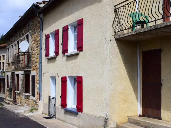 Dépt 43 - A VENDRE à SALETTES - Maison de Village de 70 m2