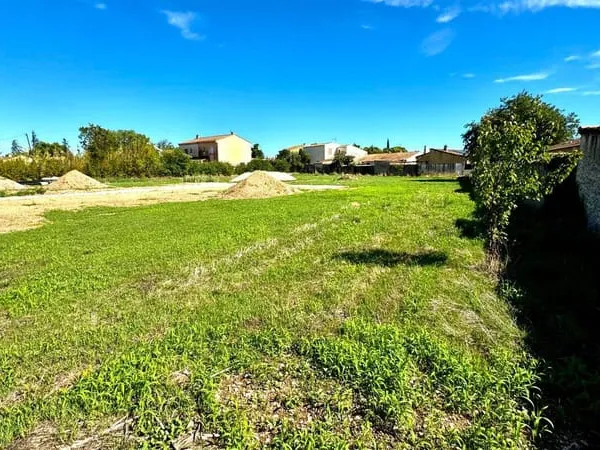 Terrain constructible 475 m²