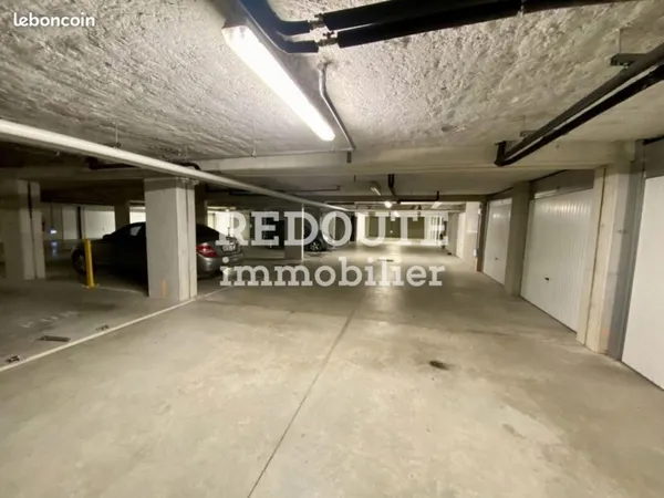 Garage/box 15 m² Reims