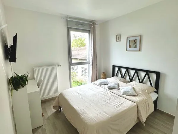 Chambre colocation femme