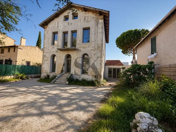 A VENDRE - Maison 197 m2 - Quartier Sainte - Marguerite - Ma