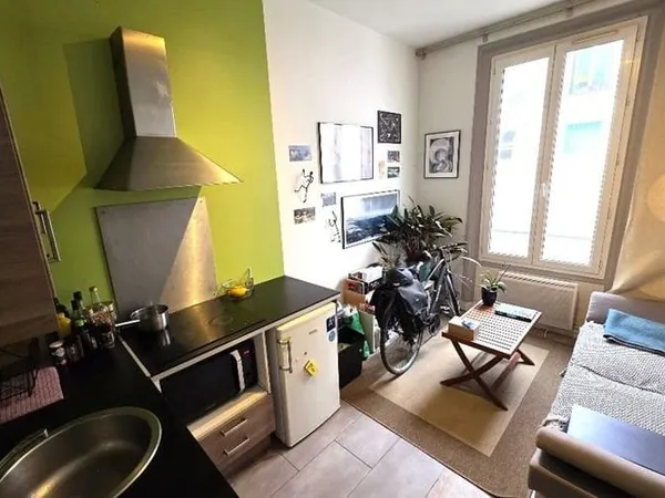 Studio 2 pièces 24 m²