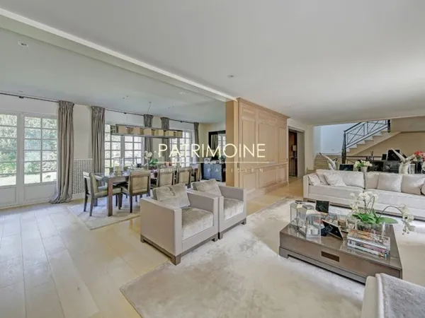 Maison Rueil Malmaison 12 pièce(s) 700 m2