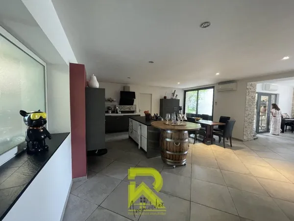 MAISON 6 PIÈCES AVEC TERRASSE - PROCHE BÉZIERS