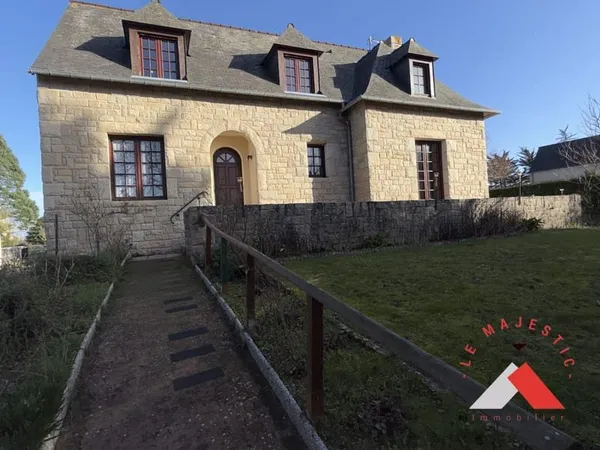 Maison 6 pièces 197 m²