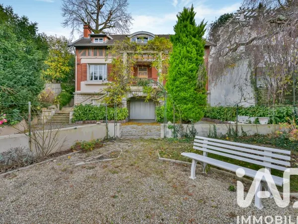 Maison 7 pièces 180 m²
