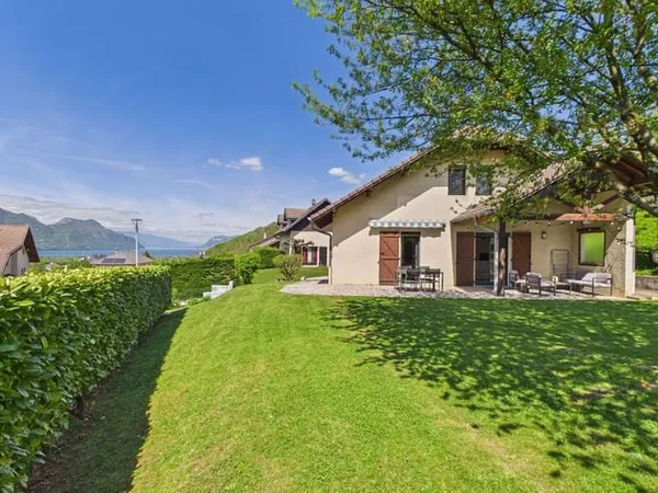 Maison 4 pièces 102 m²