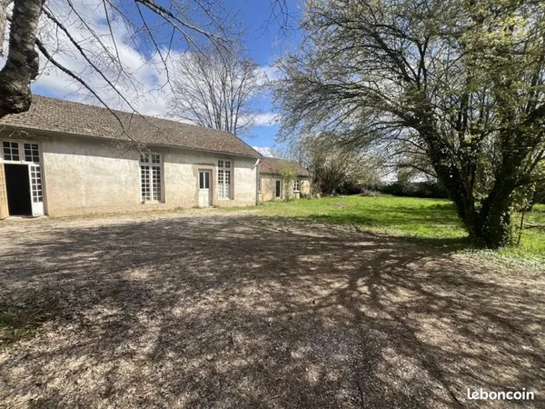 Maison 5 pièces 200 m²