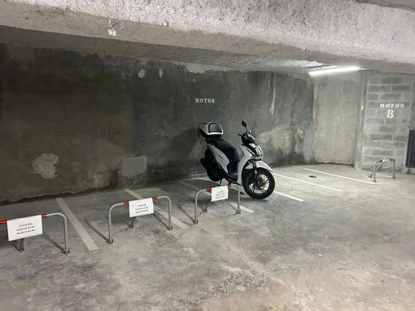 Parking 4 m²