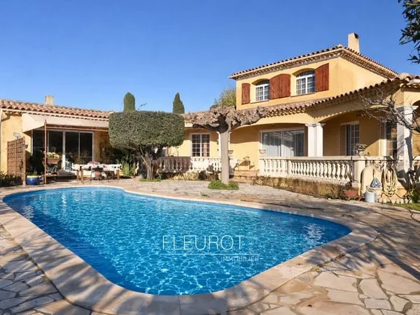 VENTE VILLA T5 / CLOS DE PLAGES / STE MARGUERITE / LA CIOTAT