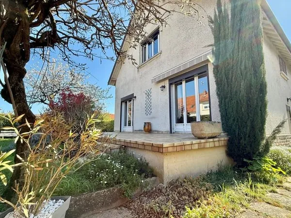 Maison 4 pièces 126 m²