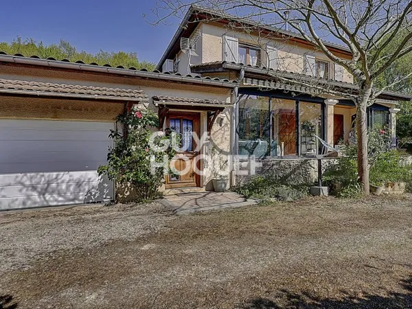 Maison à vendre à Bourgoin Jallieu - 4 pièces avec jardin