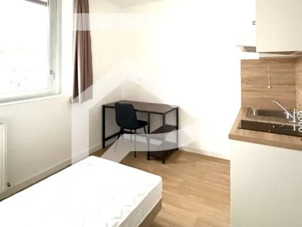 Studio 1 pièce 17 m²