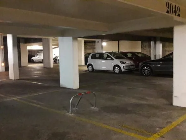 Parking 10 m²