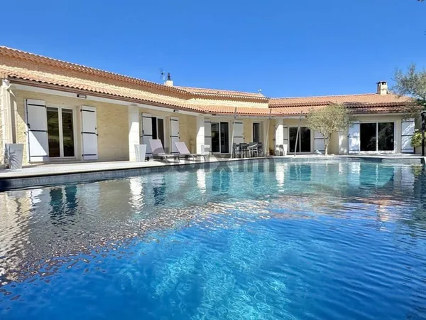 Villa 6 pièces 172 m²