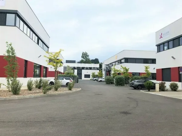 BUREAUX à LOUER