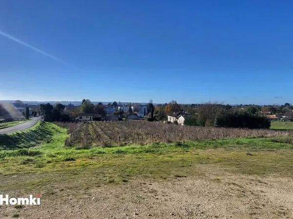 Terrain de 5121 m2 à Castillon-la-Bataille 33350, Landry